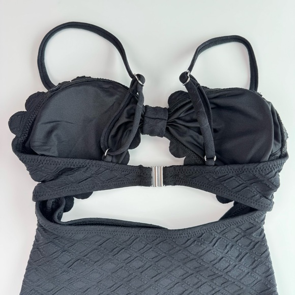CUPSHE One Piece Swimsuit Black XS Cutout Scallop Trim Knotted Textured Swimwear - Picture 7 of 13